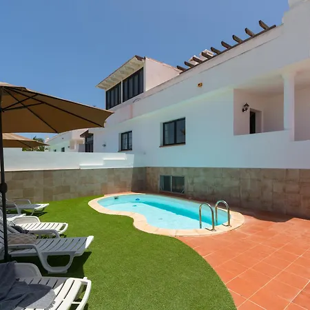 3-br, Villa, Private Pool, In The Heart Of Corralejo!